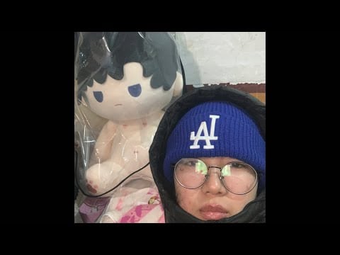 lilhan ASMR is live! Editing custom videos