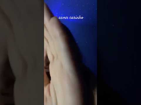 ASMR Carinho em Você 😴 Sussurros & Movimentos de Mãos Para Arrepios Instantâneos #shorts #asmr