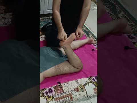 SPA FEELING IN FOOT MASSAGE SPORTS THERAPY #shortvideo #massage #asmr #sleepsolution #relax