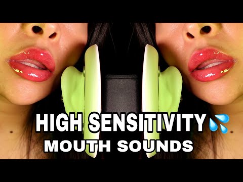 ASMR | Sensitive mouth sounds with lip gloss application