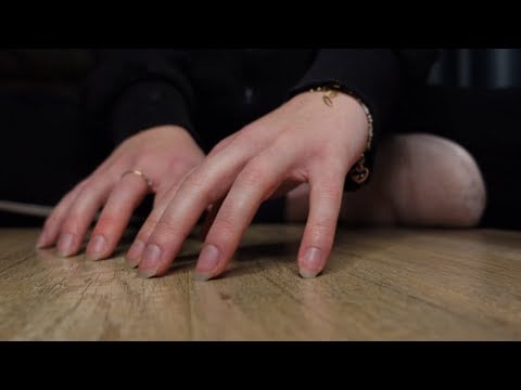 ASMR floor scratching & tapping with long nails (towards the camera and back)