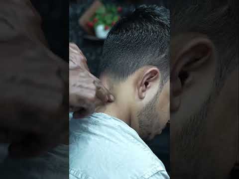 Old School Barber Doing Old Style Champi Massage ASMR For Better Relaxation #shorts