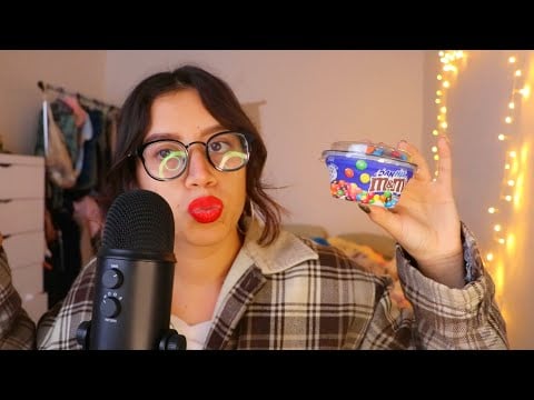 ASMR comiendo yogurt con m&m’s 👅 eating sounds