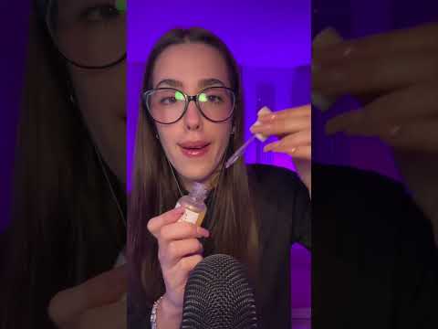 La schiuma la amo #asmr #relax #triggersforsleep #tingles