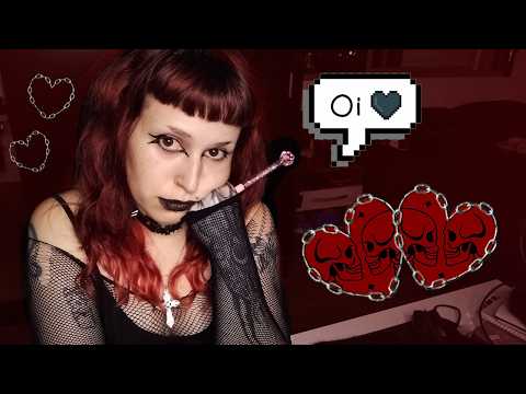 A MENINA GÓTICA FLERTA COM VOCÊ NA AULA | ASMR Roleplay