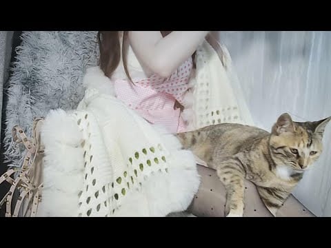 ASMR Roleplay | Cosplay Girlfriend ✨ Accent + Long Nails Scratching + Mouth Sounds (Bedtime Calm)