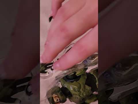 ASMR Unboxing Master Chief 😇💤