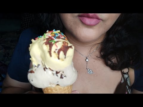 ASMR Comiendo helado 🍦
