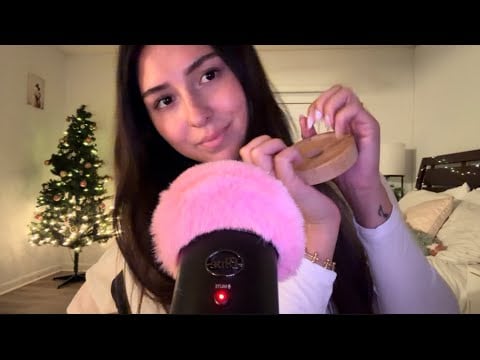 ASMR TAPPING AND SCRATCHING ON ITEMS w/ LONG NAILS 