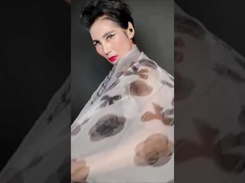 ❤️ Flow of Emotion | Founder of Scarf Flowing Art – Rhea