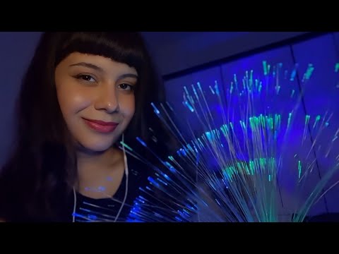ASMR No Escuro com Luz Mágica ✨ Arrepios Intensos & Sons Crocantes