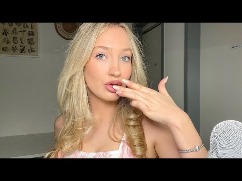 ASMR | Spit Painting & Kisses💋 (wet mouth sounds)