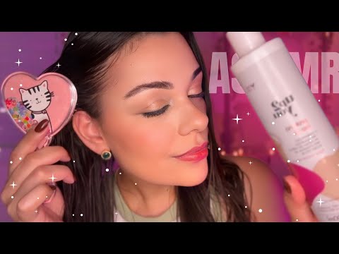 ASMR: a menina que cuida do seu cabelo antes de você dormir(sussurro e atenção pessoal)