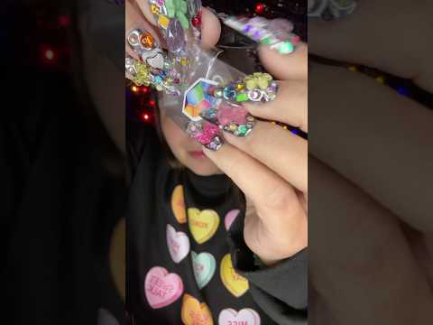 Crystal ASMR🪨💗 #crystals #asmr #tingles #crystal #bestlifebybrooke #nails #sleepaid #tingly #relax