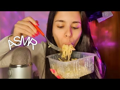 ASMR COMENDO MACARRÃO COM QUEIJO (BOM CUSTO BENEFÍCIO DO IFOOD 😋)