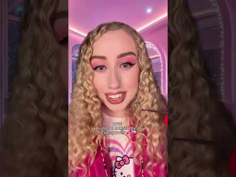 Just girly things 💕 🧠 #asmr #asmrvideo #asmrsounds #personalattention #pov #asmrroleplay #asmrpov