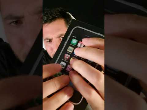 ASMR mon tout premier smartphone #asmr #iphone #retro #apple #asmrtapping