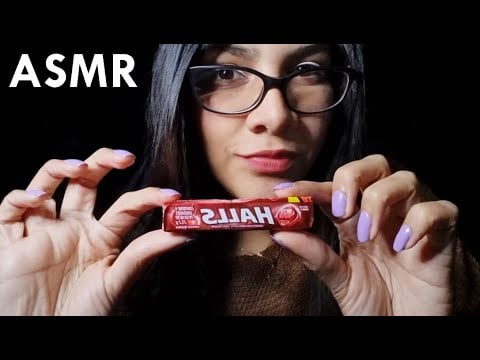 ASMR comiendo caramelo 🍬 y haciendo un test de personalidad | ASMR susurrado | ASMR en Español