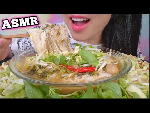 ASMR SPICY THAI CURRY NOODLES (EATING SOUNDS) NO TALKING | SAS-ASMR