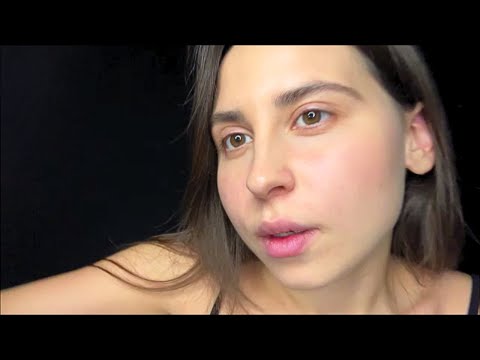 ASMR: Dry VS Wet Mouth Sounds - 100% Mic Sensitivity - Fast Hand Movements