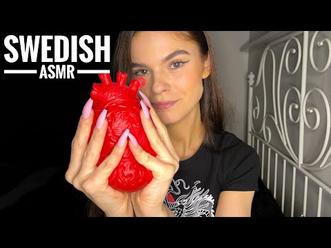 Swedish ASMR 🇸🇪 chit chat, tapping, halloween talk