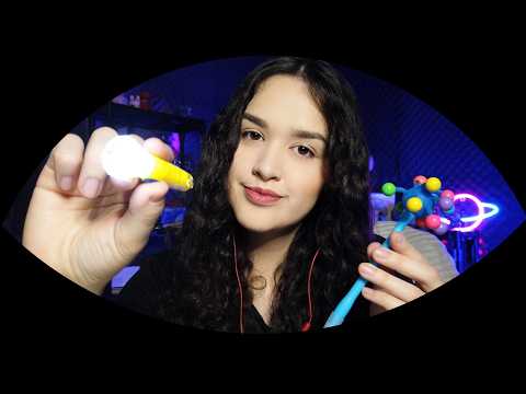 {ASMR} roleplay: Examinando seus olhos em inaudível ✨