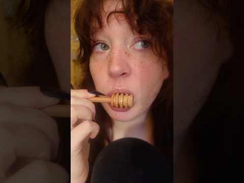 Honey eating ASMR #asmr #eatingsounds #mouthsounds