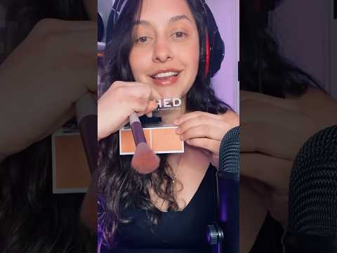 Te aplico rubor 🥰 #asmr #relax #mouthwhisper #asmrcommunity #youtubeshorts #makeup #makeupasmr