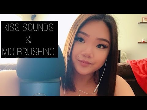 ASMR | ♡ Surgical Mask Kiss Sounds & Mic Brushing ♡