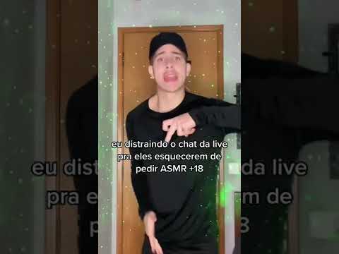 eu distraindo o chat da live pra eles esquecerem de pedir ASMR +18