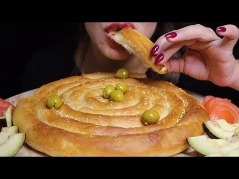 ASMR FETA CHEESE SWIRL LIDL AVOCADO TOMATOES OLIVES MUKBANG no talking CREMA ASMR #asmr #mukbang