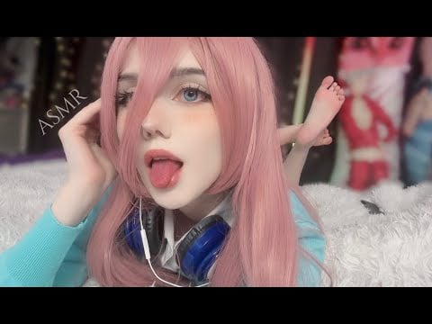 ASMR ♡ Kisses, Mouth Sounds ♡ Miku Nakano Cosplay