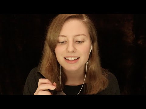 ASMR // Humming Christmas Songs // with mic brushing