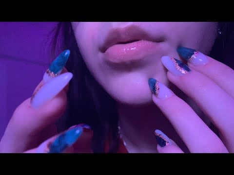 [ASMR - Whisper] 🪞Mirrored tracing, scratching, and tapping + soft gum chewing🪞
