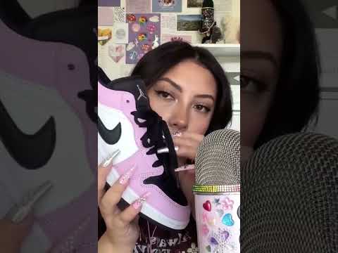 ASMR shoe tapping 💞  #asmr #asmrshorts #asmrjade