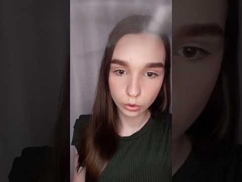 CORTANDO SEU CABELO COM DUAS TESOURAS