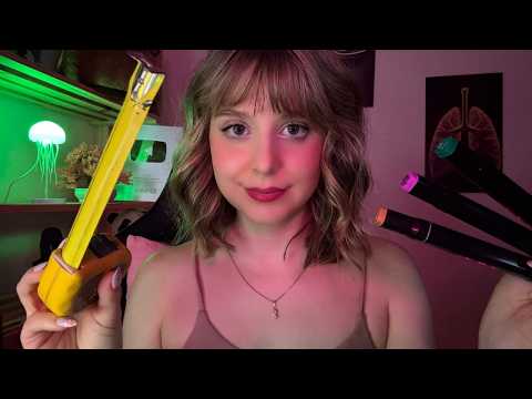 ASMR | Medindo e desenhando em você rápido (voz suave)