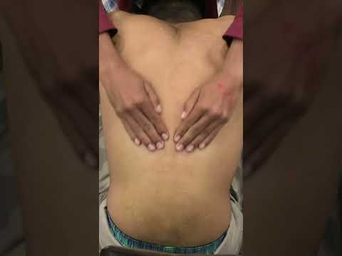 Back massage #loudbackcracking #lahoribarber #backcrack #stronghands #asmrsounds