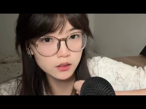 ASMR Ear Eating & Mouth Sounds😘