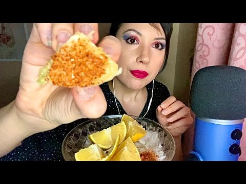 ASMR Comiendo Naranja con Chile y Leyendo Testimonios de la Ley de la Atracción Fallida