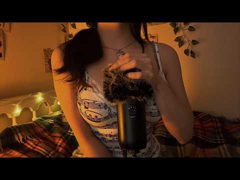 ¿QUIERES DORMIR SOBRE MIS PIERNAS? ¡TU MEJOR AMIGA QUIERE DARTE CARICIAS! ASMR ˎˊ˗