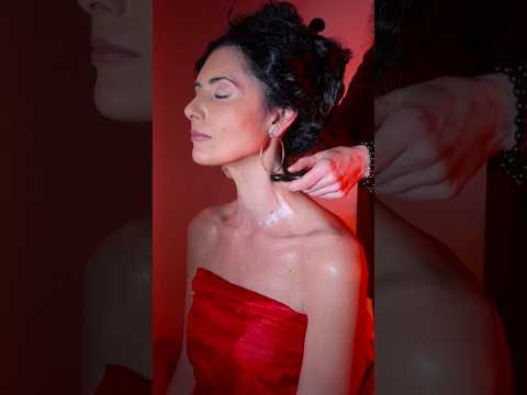 ASMR MASSAGGIO al  COLLO con STRUMENTI di LEGNO #realpersonasmr #asmrmassage #relaxingvideo  #asmr