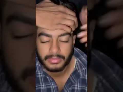 Street Massage in Pakistan 🇵🇰 #headmassage #neckpainrelief #streetbarber #asmr #roadsidemassage