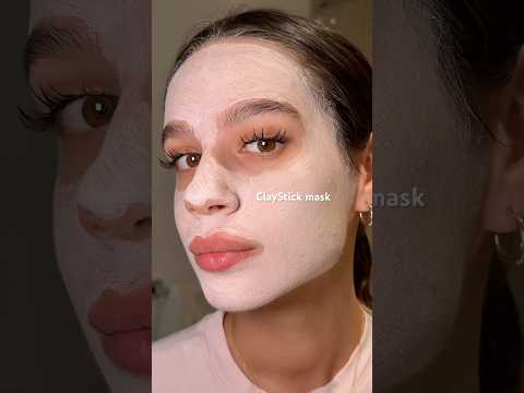 Viral Clay Stick mask by SKIN1004 Centella 🤍🪞🧖🏻‍♀️ #beauty #skincare #SelfCare #eveningroutine