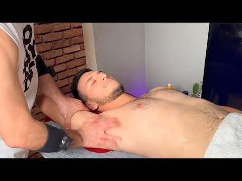 ASMR massage / chest and leg massage / relaxation massagee..