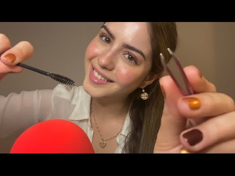 ASMR en Español - Te Arreglo Tus Cejas (Sonidos Relajantes)