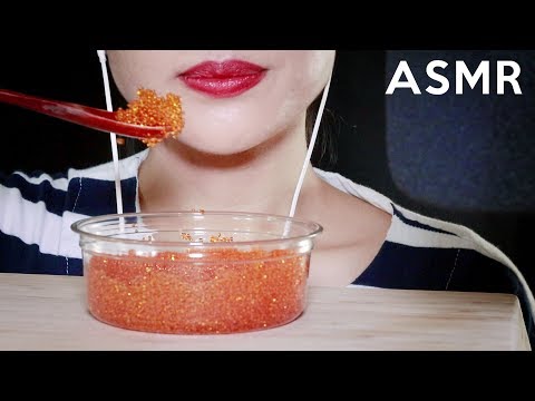 Flying Fish Roe Crunchy Eating Sounds ASMR 날치알 리얼사운드