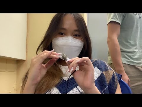 DOING ASMR IN CLASS ( public asmr )