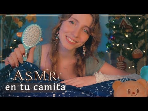 ASMR en tu CAMITA 💙 Tu hermanita te cuida y ayuda a DORMIR en Navidad 🎄✨【Atención Personal RP】