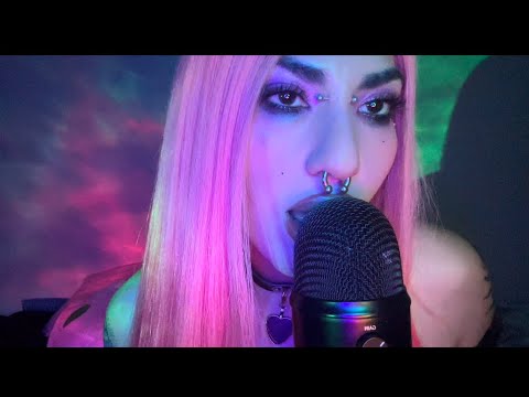 ASMR Mouth Sounds & Kisses 💋 Soft & Tingly 